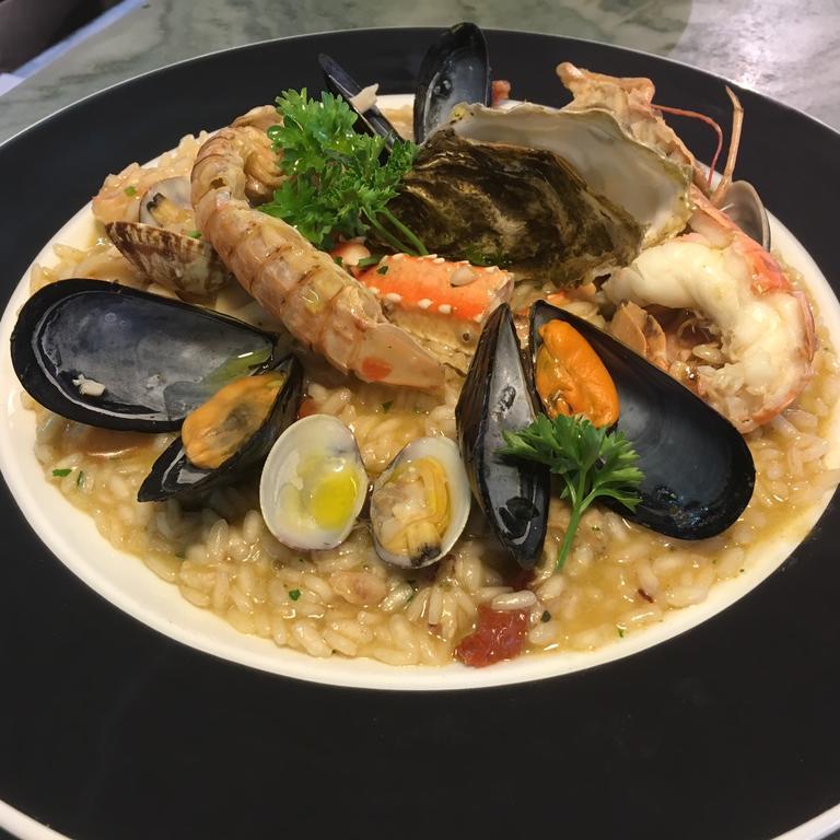 Hotel Atlantic Marina Di Carrara Dış mekan fotoğraf